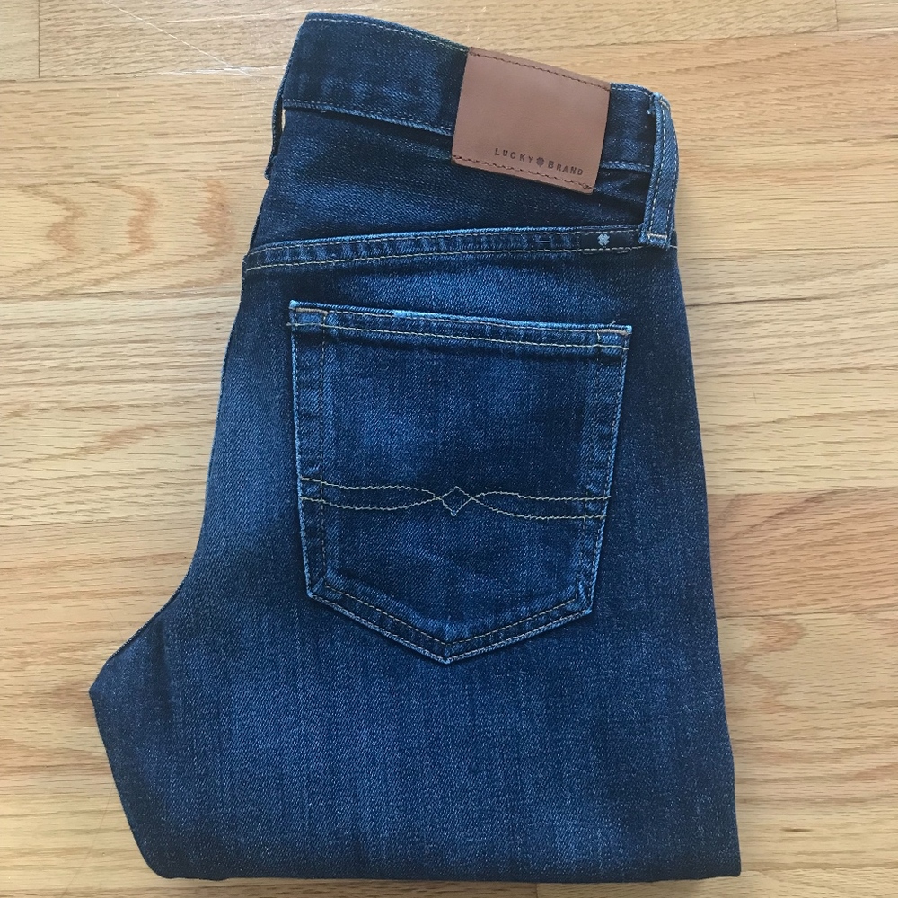 Lucky Brand 121 Heritage Slim 28x32